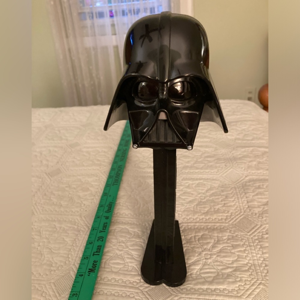 PEZ Talking STAR WARS HUGE 15” Darth Vader PEZ Dispenser